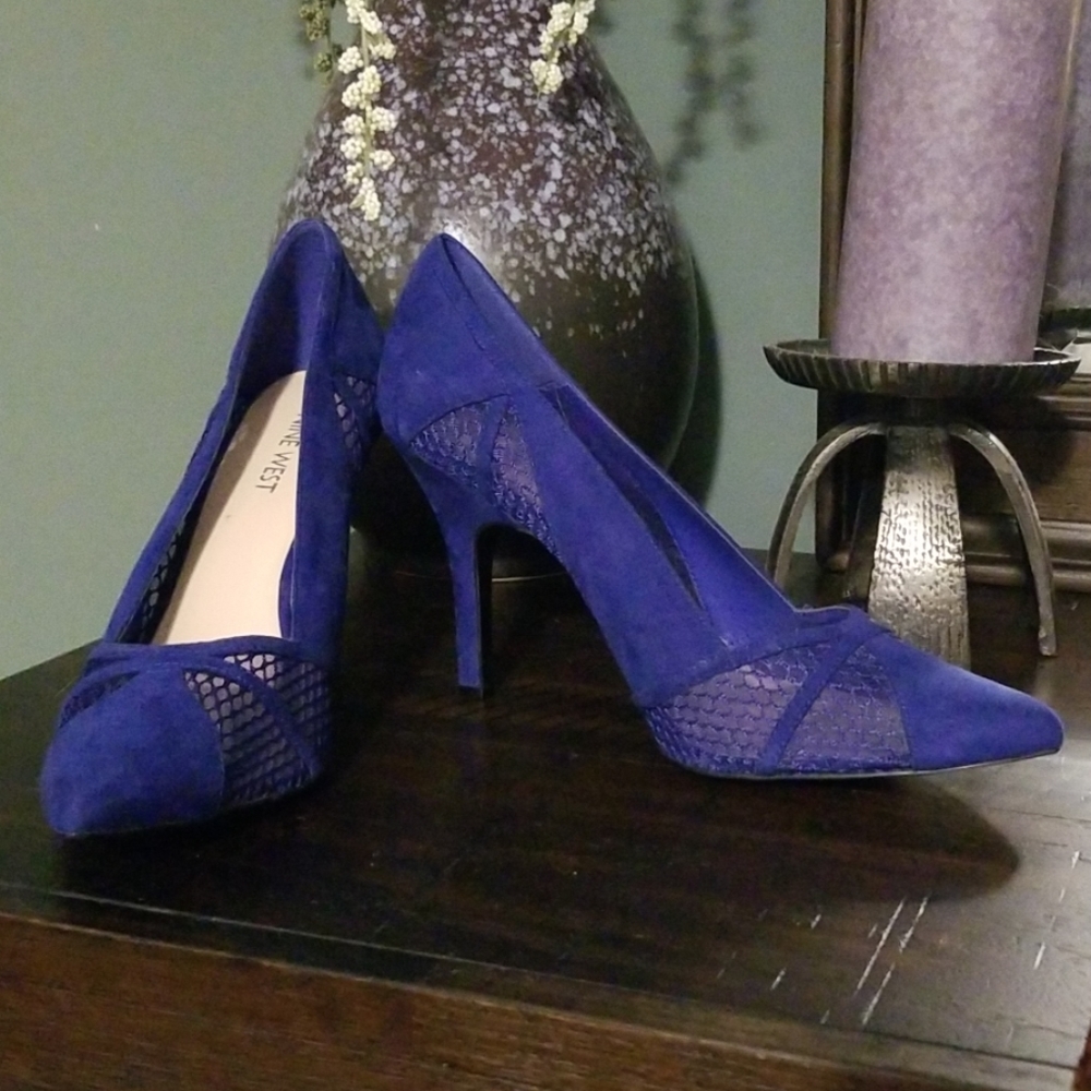Nine West blue suede heels
